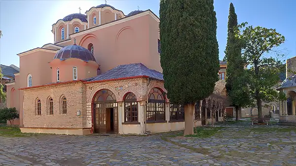 Соборный храм монастыря Ивирон, посвящённый Успению Богородицы