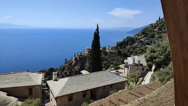 Скит святой Анны на высоте 260 метров над морем